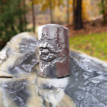 Load image into Gallery viewer, Alarm Poppy Ring